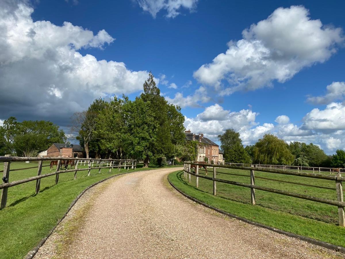 Appartamento La Longere Du Haras Manerbe Esterno foto